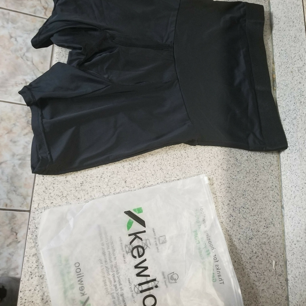 Compression shorts - Picture 2 of 2